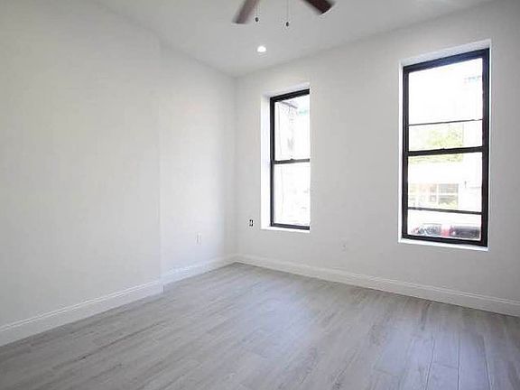 5th image of 188 Howard Ave #1