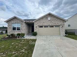 2154 Pumpkin Ridge Ct, Hamilton, OH 45013