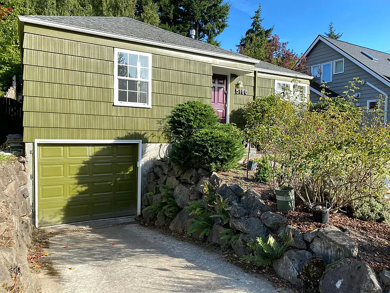 5106 48th Ave NE — Photo 2