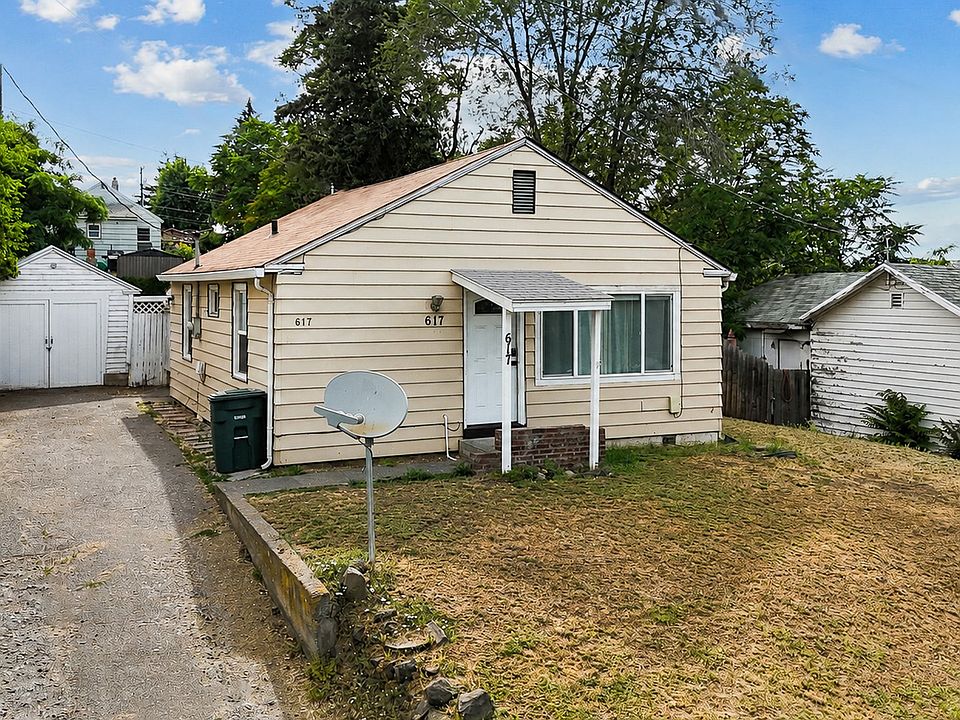 1st image of 617 SE 8th St