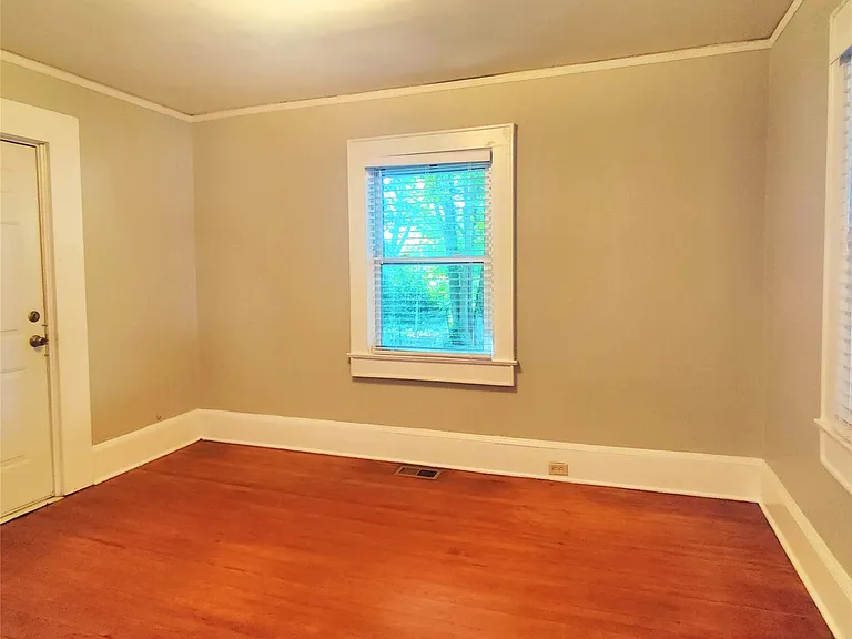 1225 Camp Greene St — Photo 12