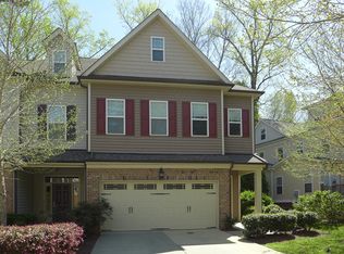 304 Rose Walk Ln, Carrboro, NC 27510
