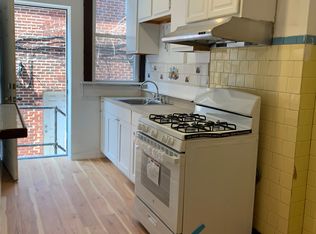 5883 Darlington Rd, Pittsburgh, PA 15217