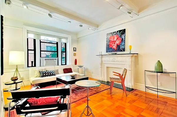 Sold by City Connections Realty | media 2