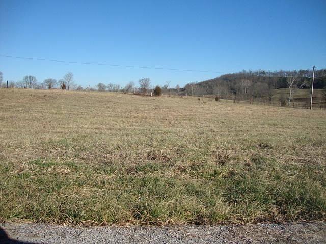 2nd image of 210 Brook Dr