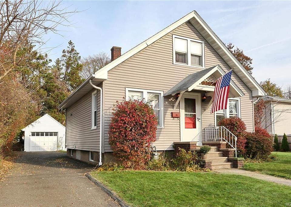1st image of 68 Ramapo Ave