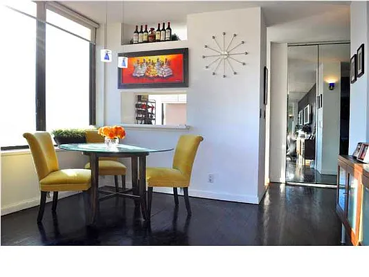 Sold by Realmart Realty LLC | media 15