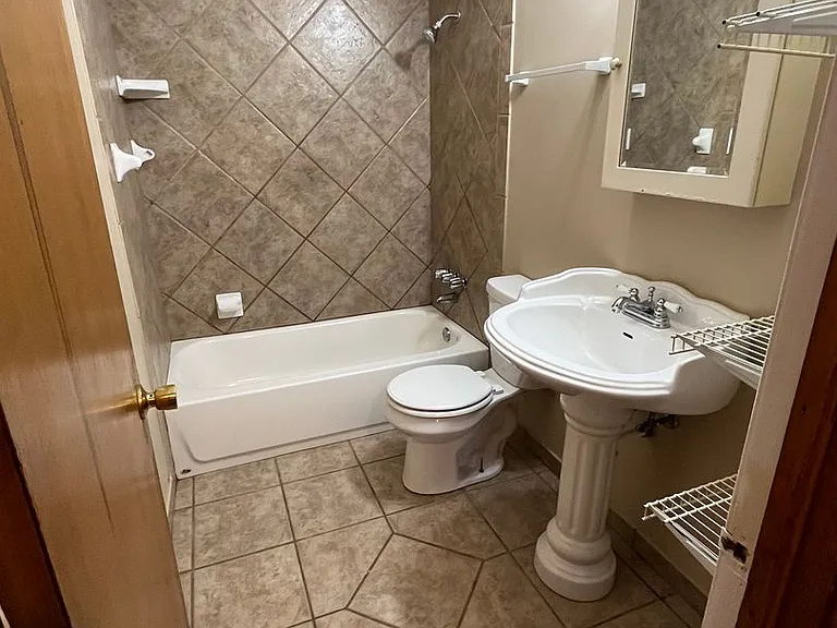 1516 1524 South 26th 2517 #2521-O — Photo 16
