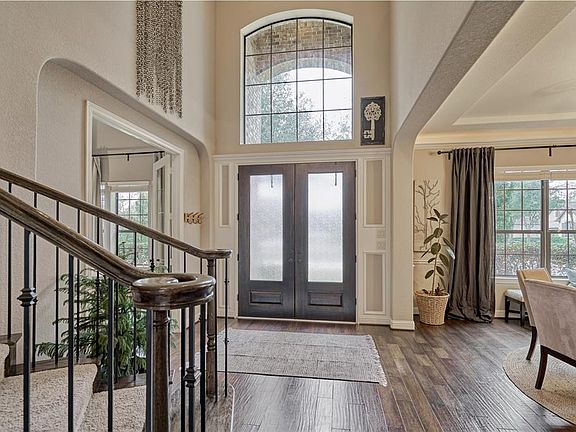 4th image of 119 Poppy Hills Dr