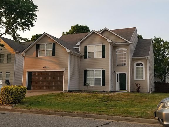 2nd image of 929 Hanson Dr