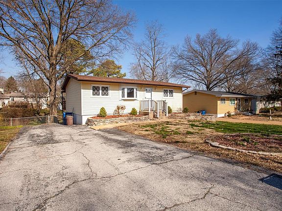 3rd image of 4269 Snelson Dr