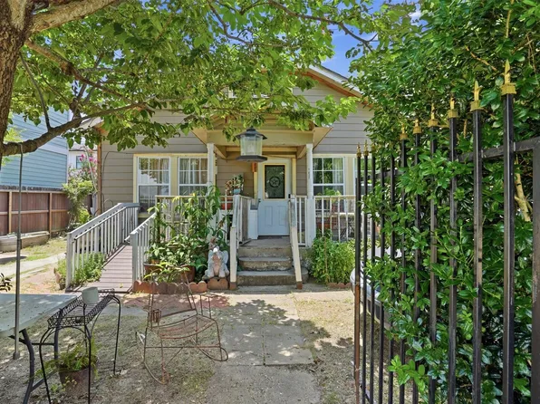 1205 Idylwild St, Houston, TX 77009