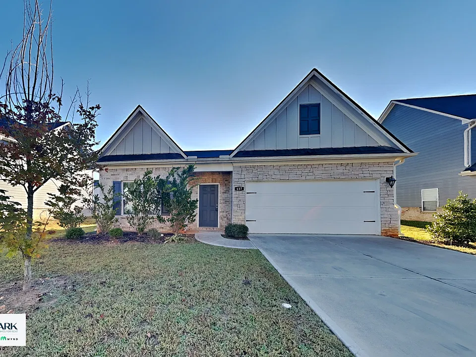 137 Innis Brook Cir