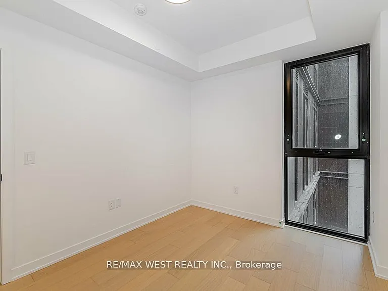 123 Portland St #403 — Photo 21