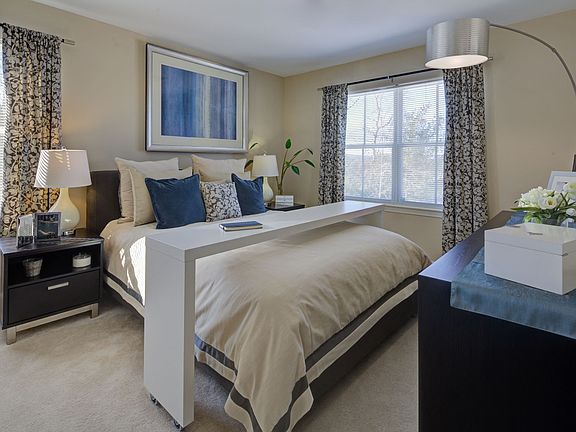 5th image of 15 Princeton Dr #75-207