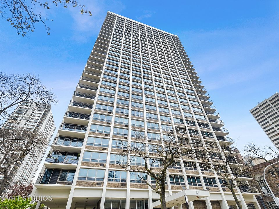 1st image of 88 W Schiller St #2607