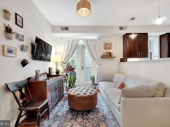 4th image of 4800 Georgia Ave NW Unit 404