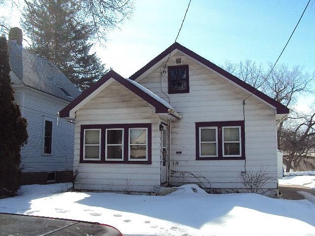 1st image of 2117 2nd Ave N