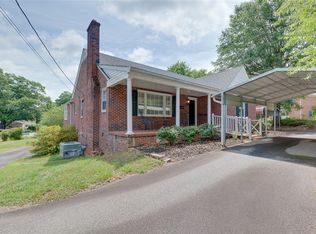 110 Florence St, Pickens, SC 29671