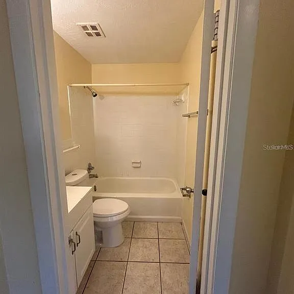 1627 W Oak Ridge Rd #D — Photo 15