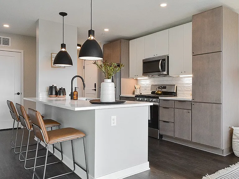 The Bohen Apartments — Photo 2