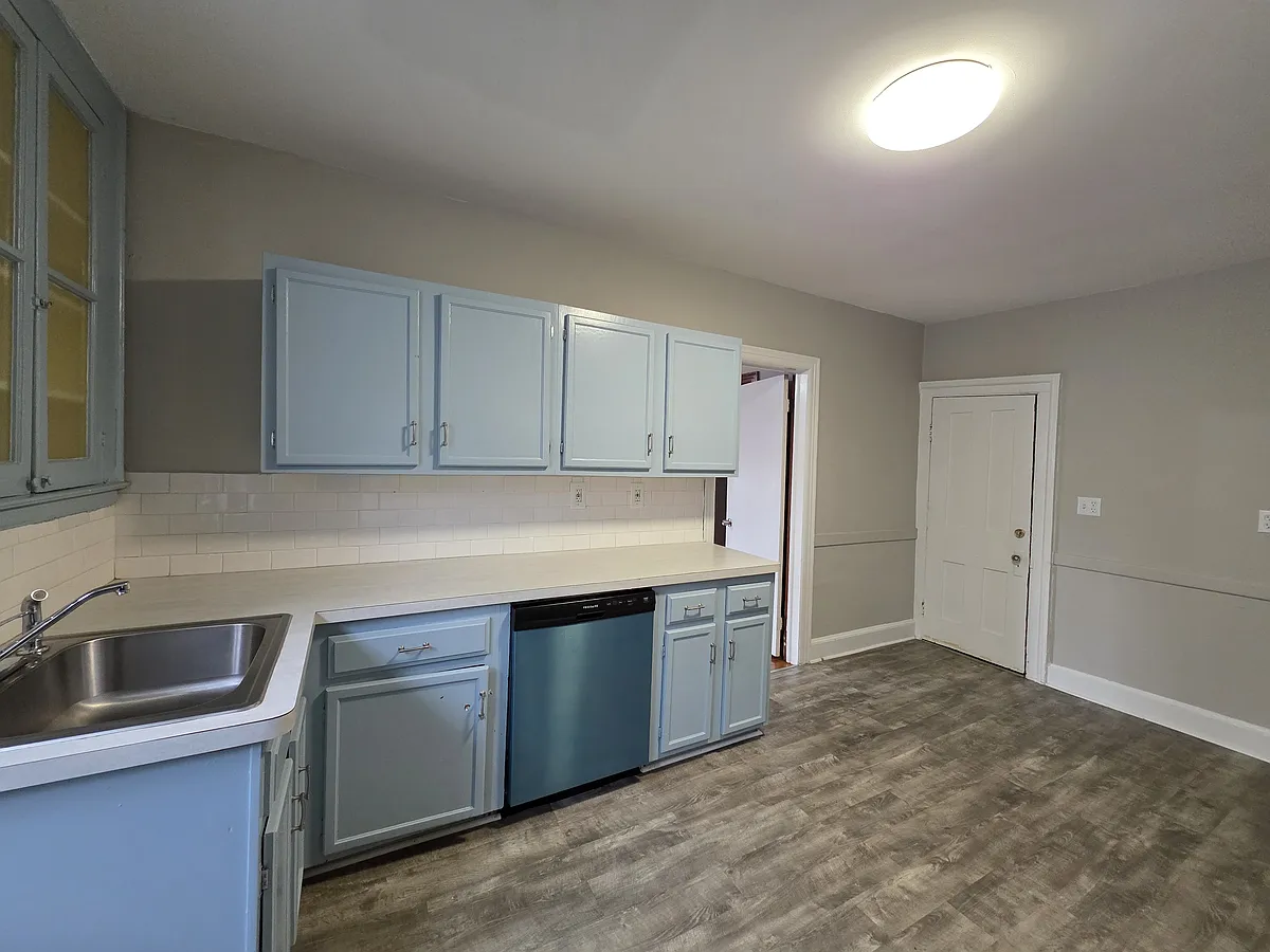 Building Photo - 57 William St #A