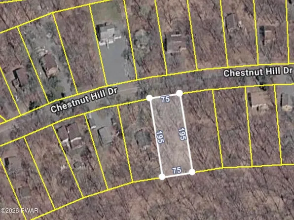 212 Chestnuthill Dr, Lake Ariel, PA 18436
