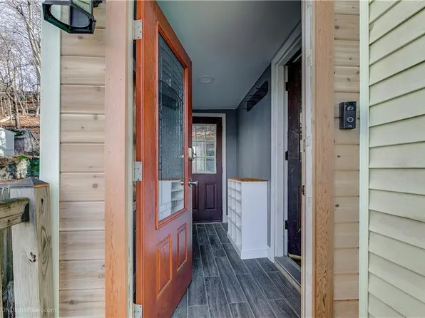 102 Benefit St, Woonsocket, RI 02895