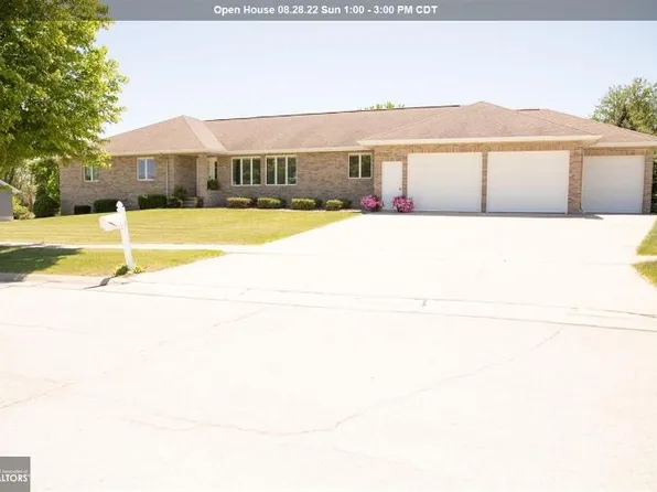 208 Richardson Ct, Algona, IA 50511