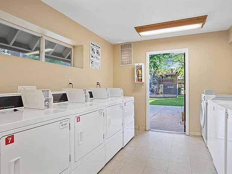 2881 Huntington Blvd #101 — Photo 7