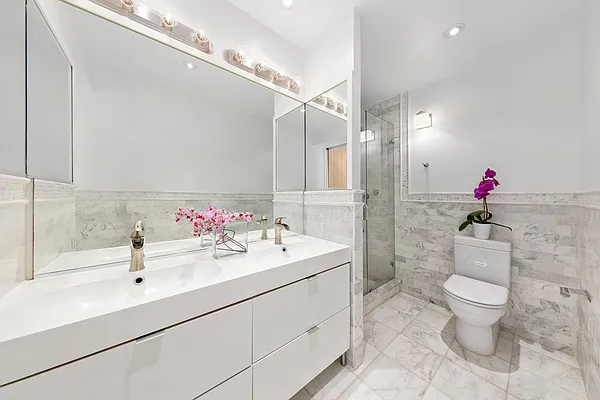 Sold by SERHANT. | media 6