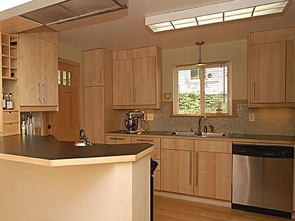 Kitchen / bar