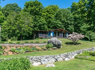 156 Blue St, Winsted, CT 06098