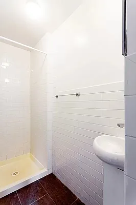 Rented by Compass | media 11