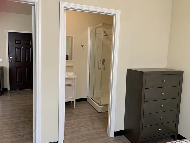 Fountain Hill Apartments — Photo 20