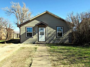1105 S Porter Ave, Dumas, TX 79029