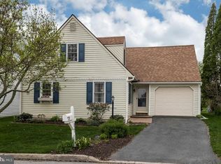 199 Plaza Dr, Downingtown, PA 19335