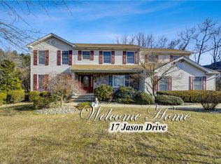 17 Jason Dr, East Brunswick, NJ 08816