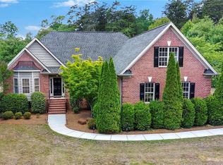 8205 Kandi Dr, Stokesdale, NC 27357