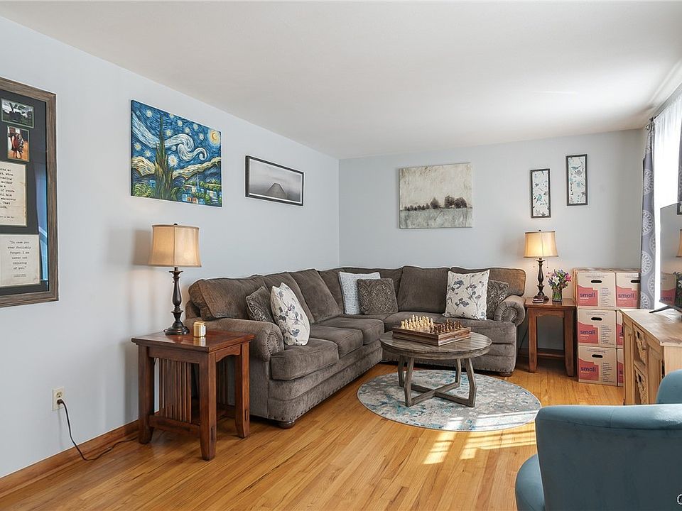 4965 Driftwood Dr, Liverpool, NY 13088 Zillow