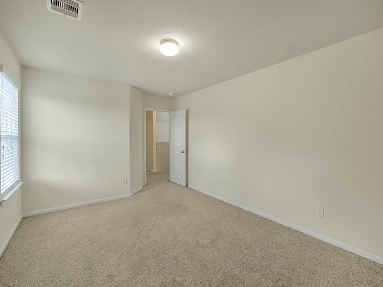 10502 Chestnut Path Way — Photo 35
