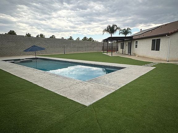 2nd image of 1340 Vineyard Pl