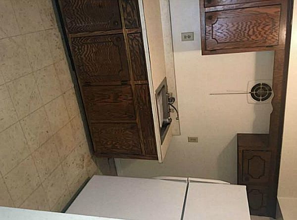 1st image of 2815 Llewellyn Ave APT 6