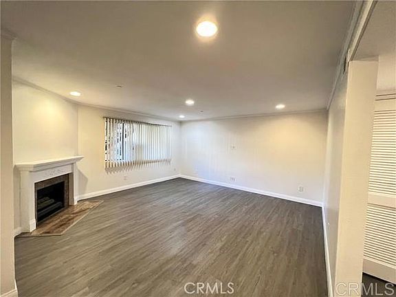 4th image of 1166 Decker St Unit B