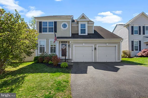 4933 Breeze Way Photo 1
