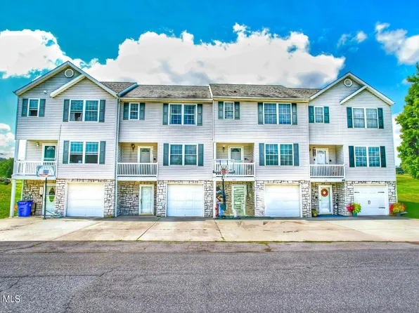 224 McCreary Ln, New Paris, PA 15554