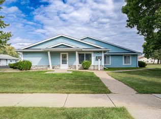 905 Monique Ln #M, Marshfield, WI 54449