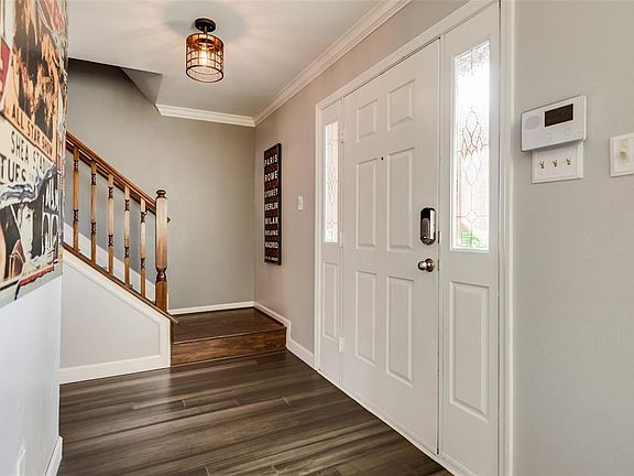 3rd image of 8200 Tavaros Dr