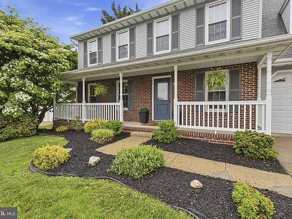 5th image of 1206 Corinthian Ct