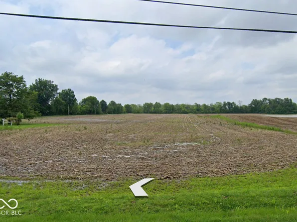 9550 Maze Rd, Indianapolis, IN 46259